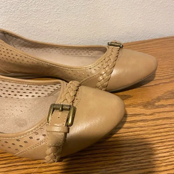 Cliffs by White Mountain Tan Slip on Flats - Picture 3 of 10